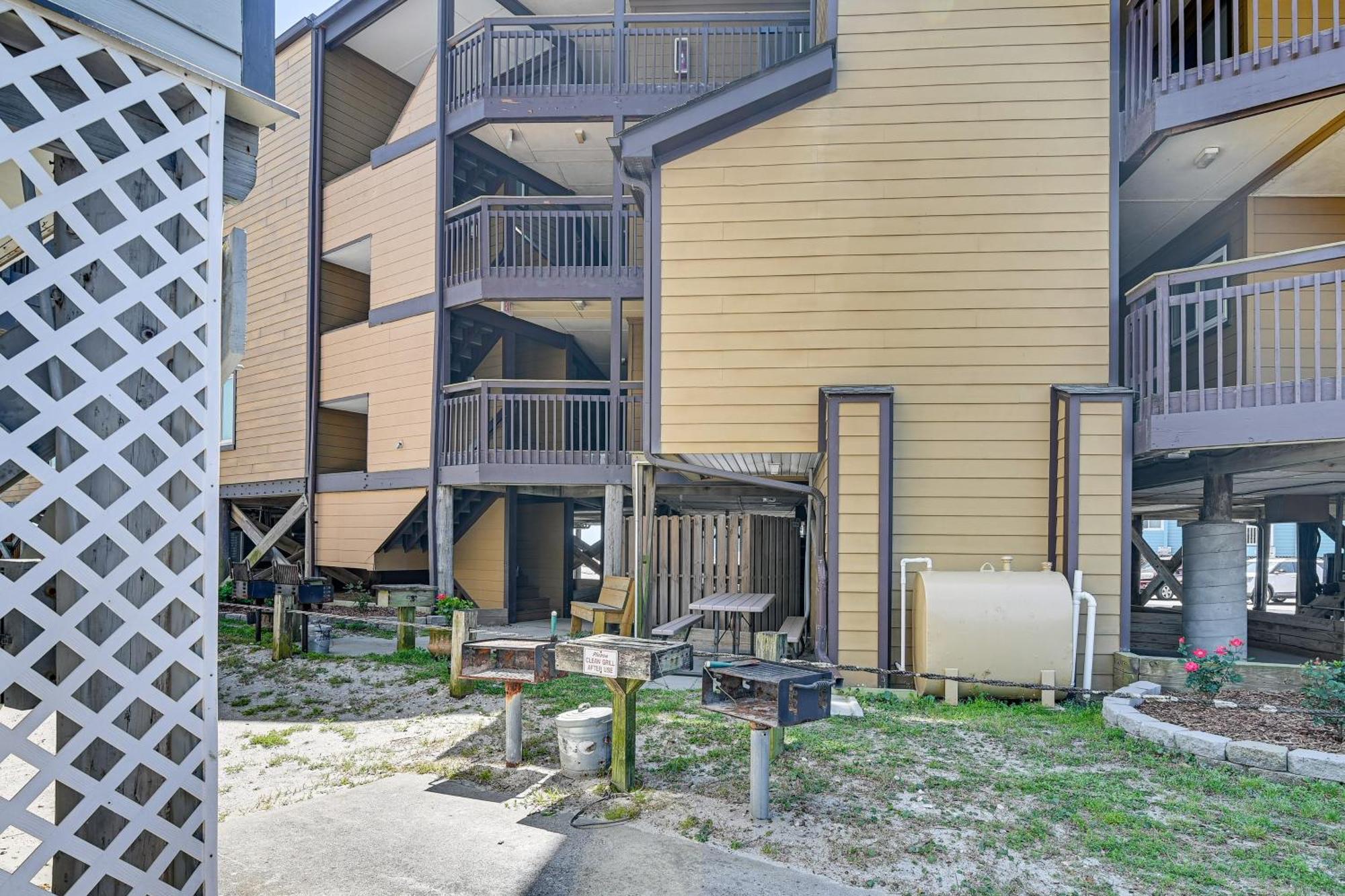 Coastal Condo On Beach With Community Pool Access! Myrtle Beach Exterior photo